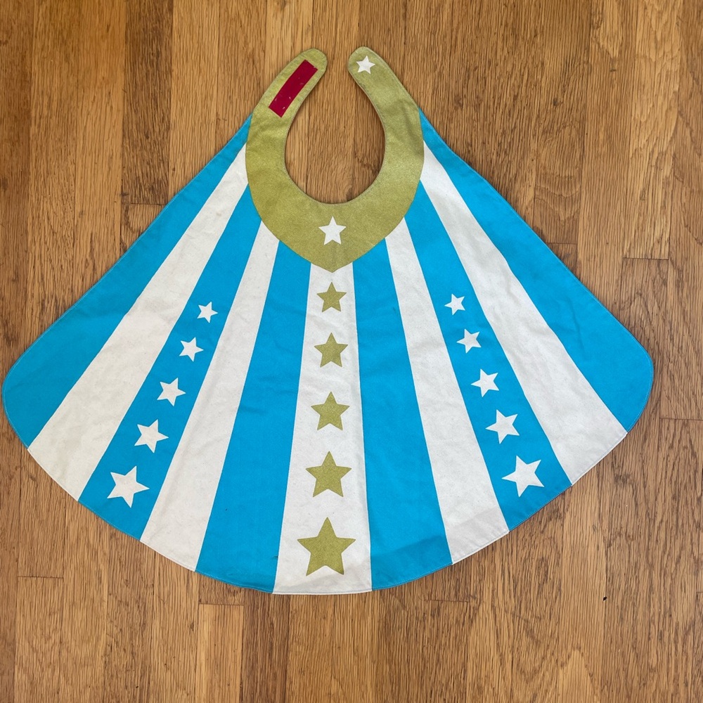 Lovelane Designs Superhero Cape